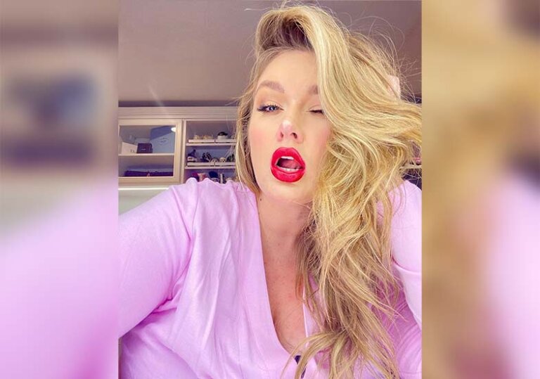 Meet Hunter McGrady, PlusSize Model Speaks About Her Modeling Career