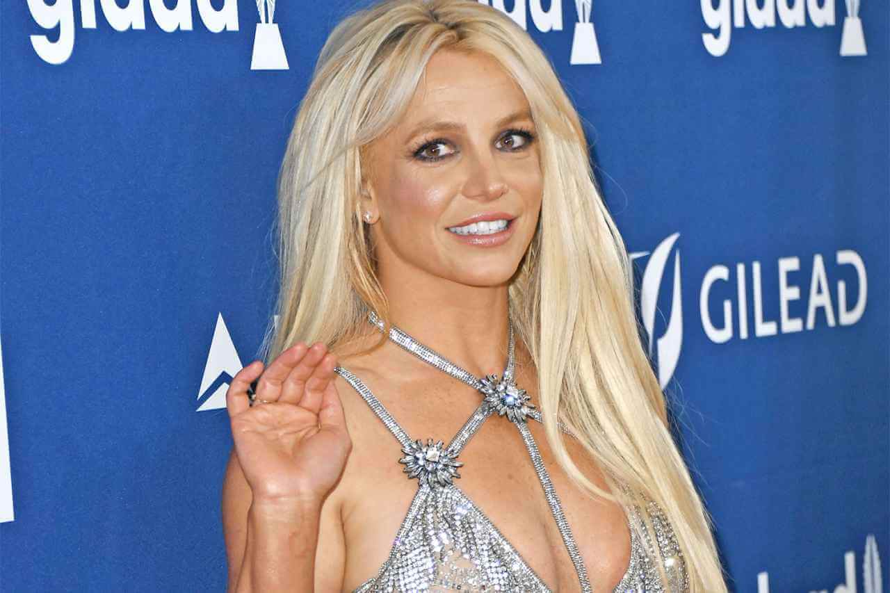 Why did Britney Spears Delete Her Instagram Account? Fans Reaction