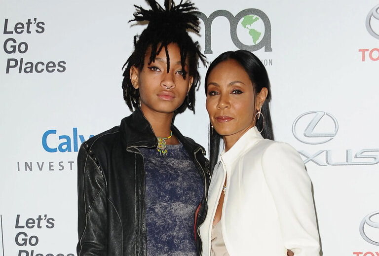 Willow Smith's Letter To Tupac About Her Mother Jada Pinkett Smith Goes ...