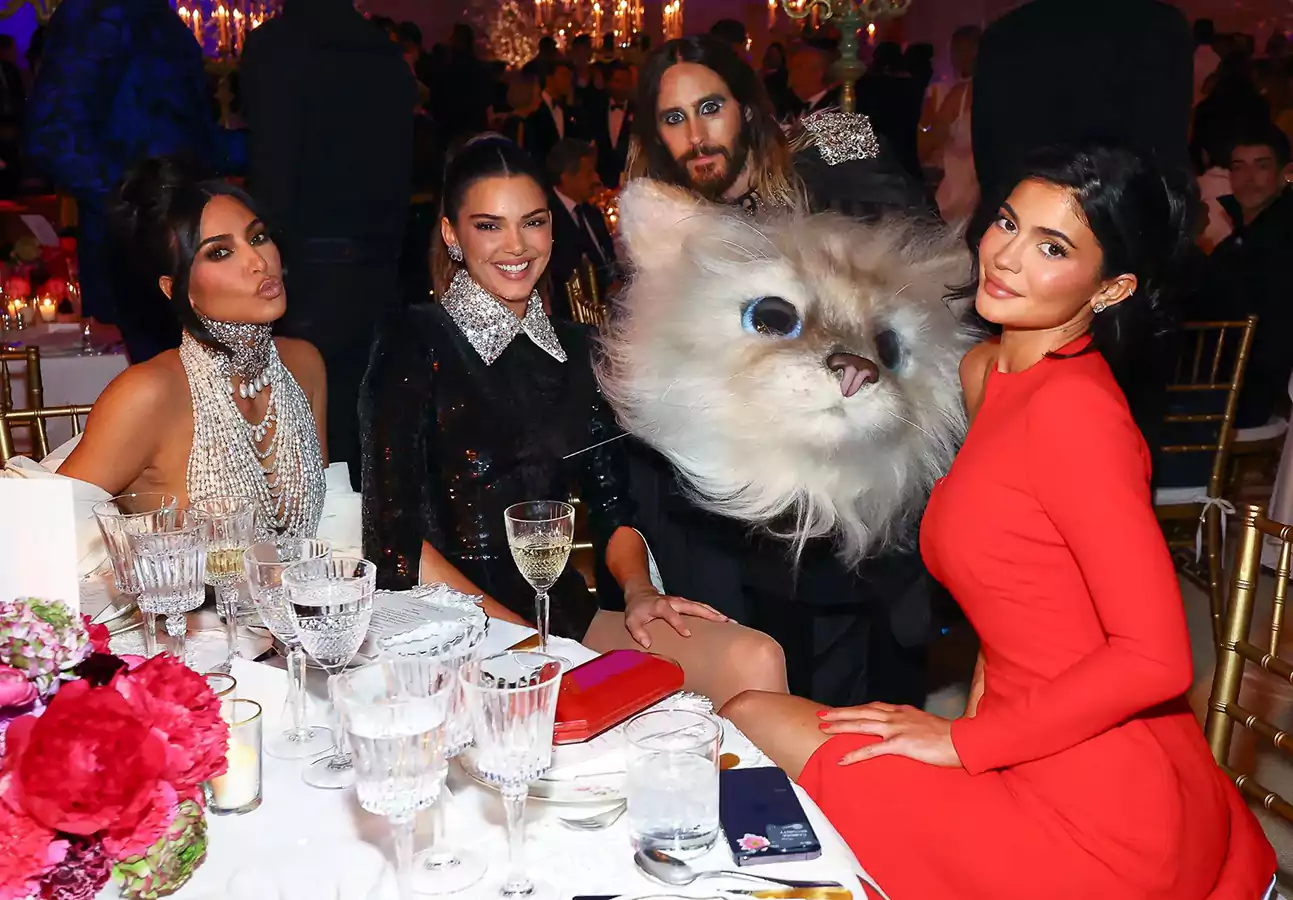 Kim Kardashian, Kendall Jenner, Jared Leto and Kylie Jenner