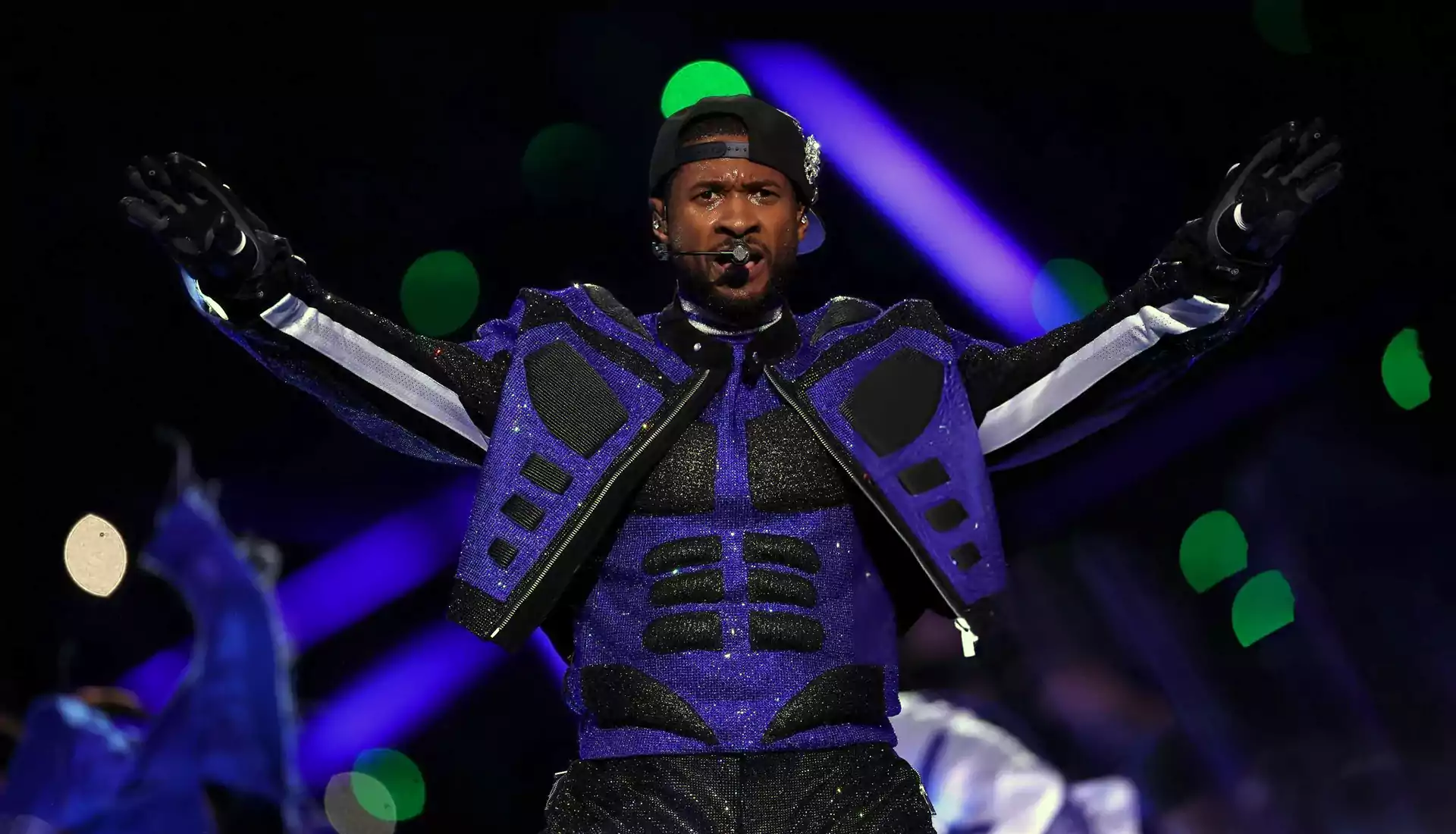 Super Bowl 2024 Halftime Show Usher, Alicia Keys, and H.E.R. Deliver