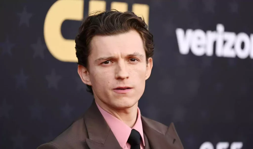 Tom Holland's Twitter Account Hacked: Actor Caught in SpiderVerse ...