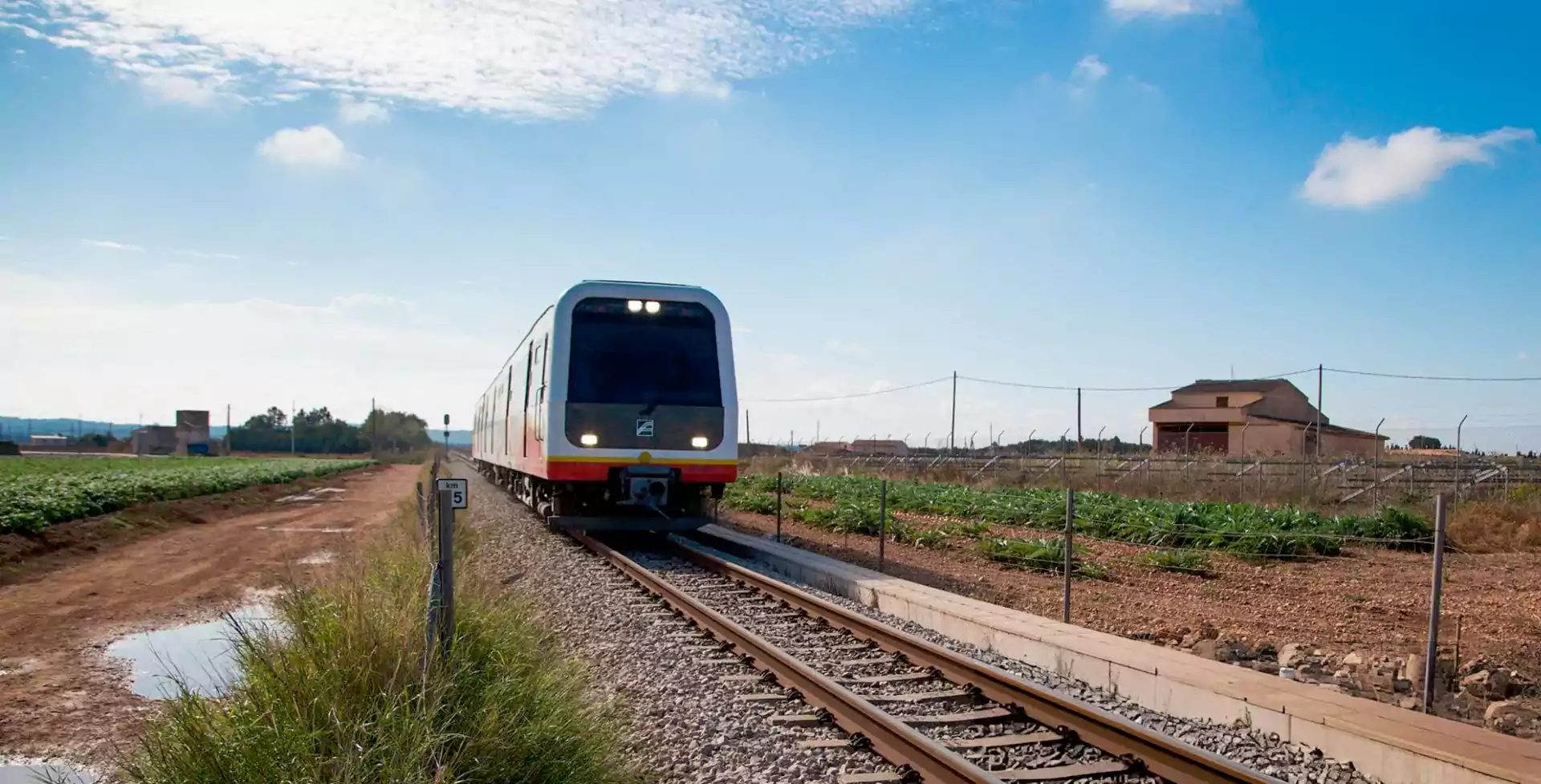 Victor Reynolds: Viral Video of Nevada Train Accident Survivor Sparks